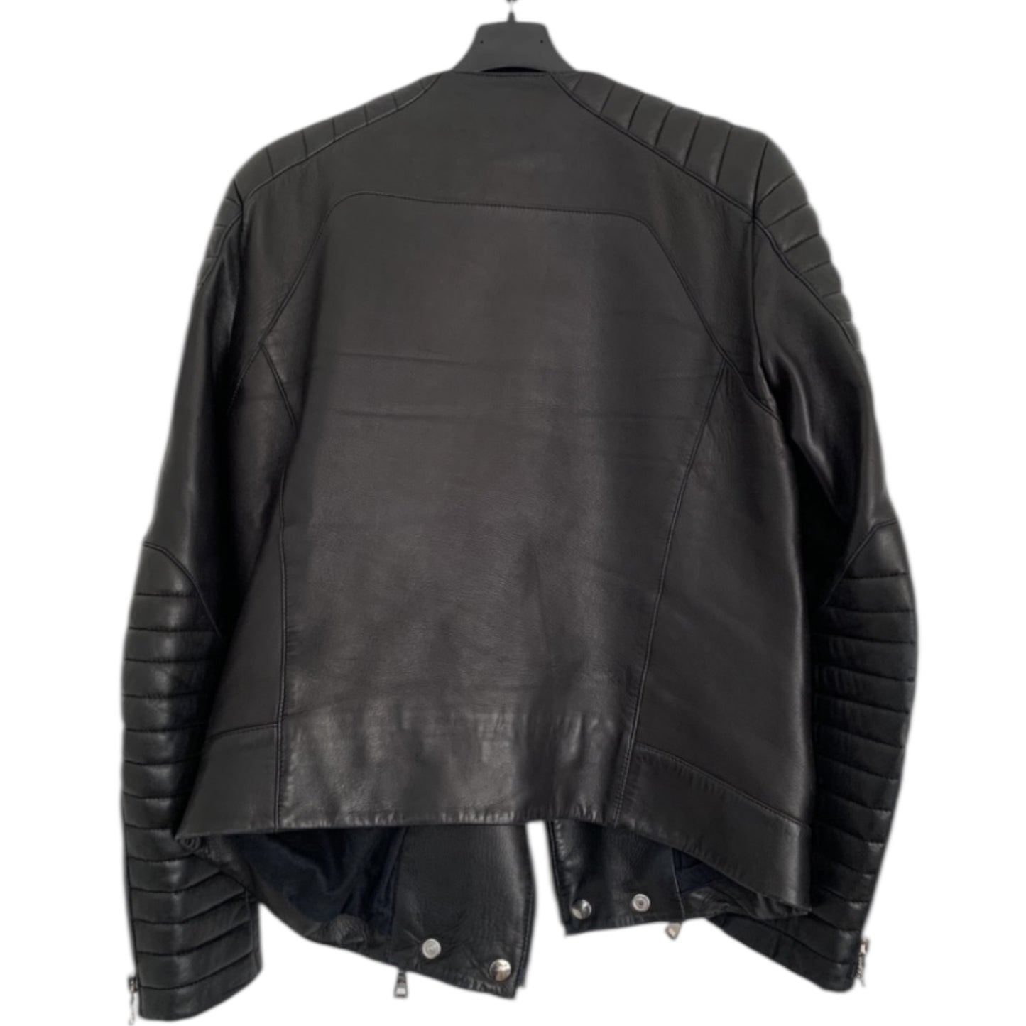 Perfecto Balmain t 48