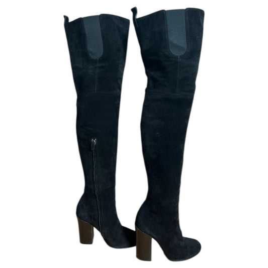 Givenchy T38
